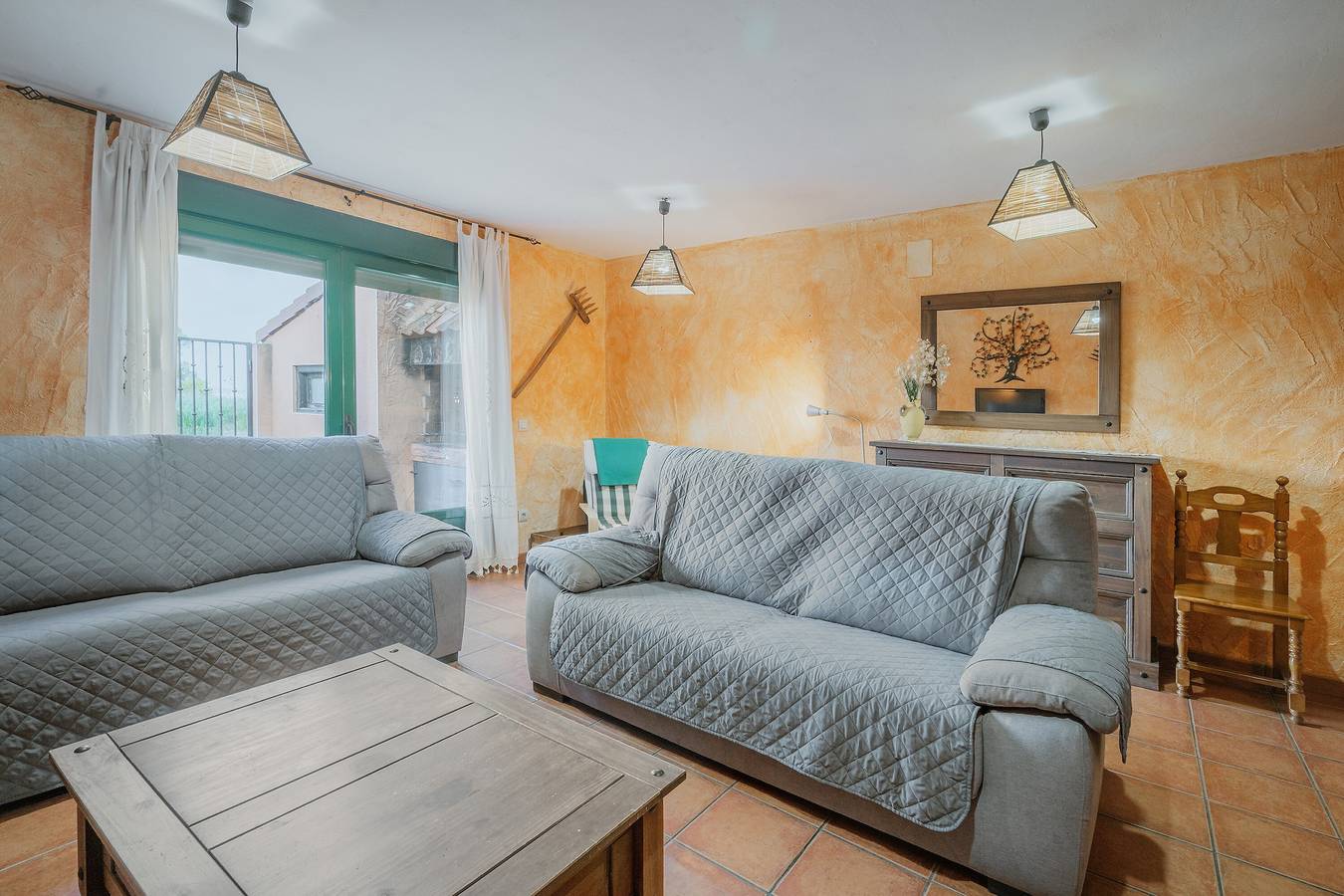 Casa rural 'Casas Rurales Las Eras I A' con vistas a la montaña, terraza y balcón privados in Ayllón, Provincia de Segovia