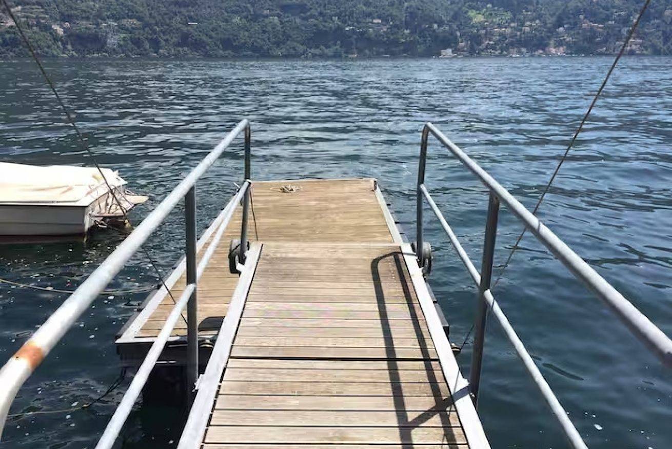 Hel lejlighed, Villa Lucia Laglio - Private Lake Access in Carate Urio, Comosøen