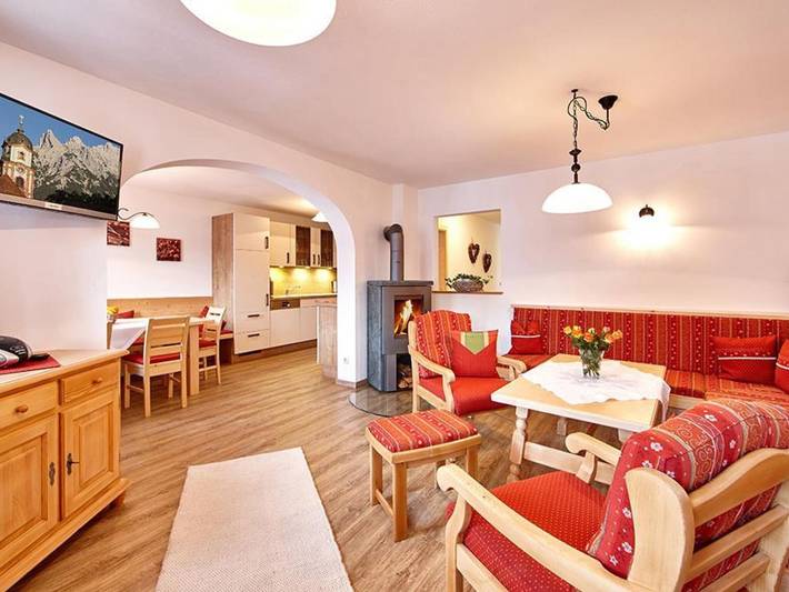 Ferienwohnung für 4 Personen, mit Balkon in Geigenbaumuseum Mittenwald - 4