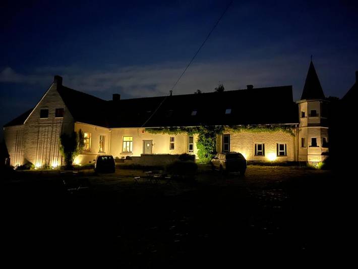 Location de vacances pour 2 personnes, avec terrasse et jardin, animaux acceptés à Genappe