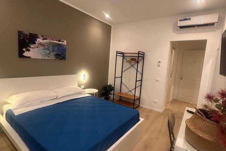 Appartamento intero, Acquazzurra Rooms Camera 2 - Castellammare del Golfo (Tp) - Via G. Marconi 158 in Castellammare del Golfo, Provincia di Trapani