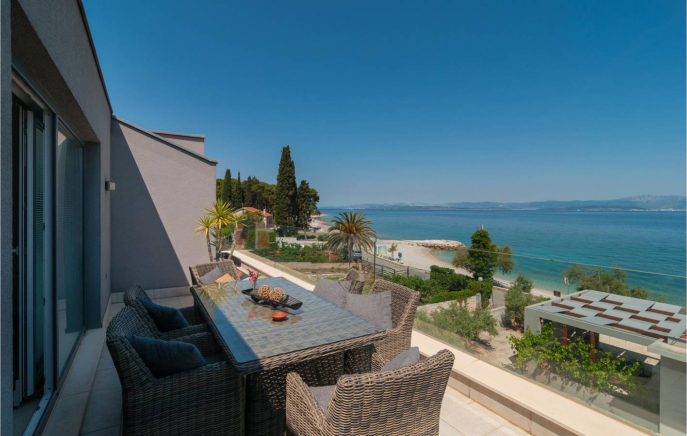 Ganze Ferienwohnung, Gemütliche 190 m² große Wohnung mit WLAN, Klimaanlage und Terrasse – 400 m vom Strand entfernt in Sutivan, Brac