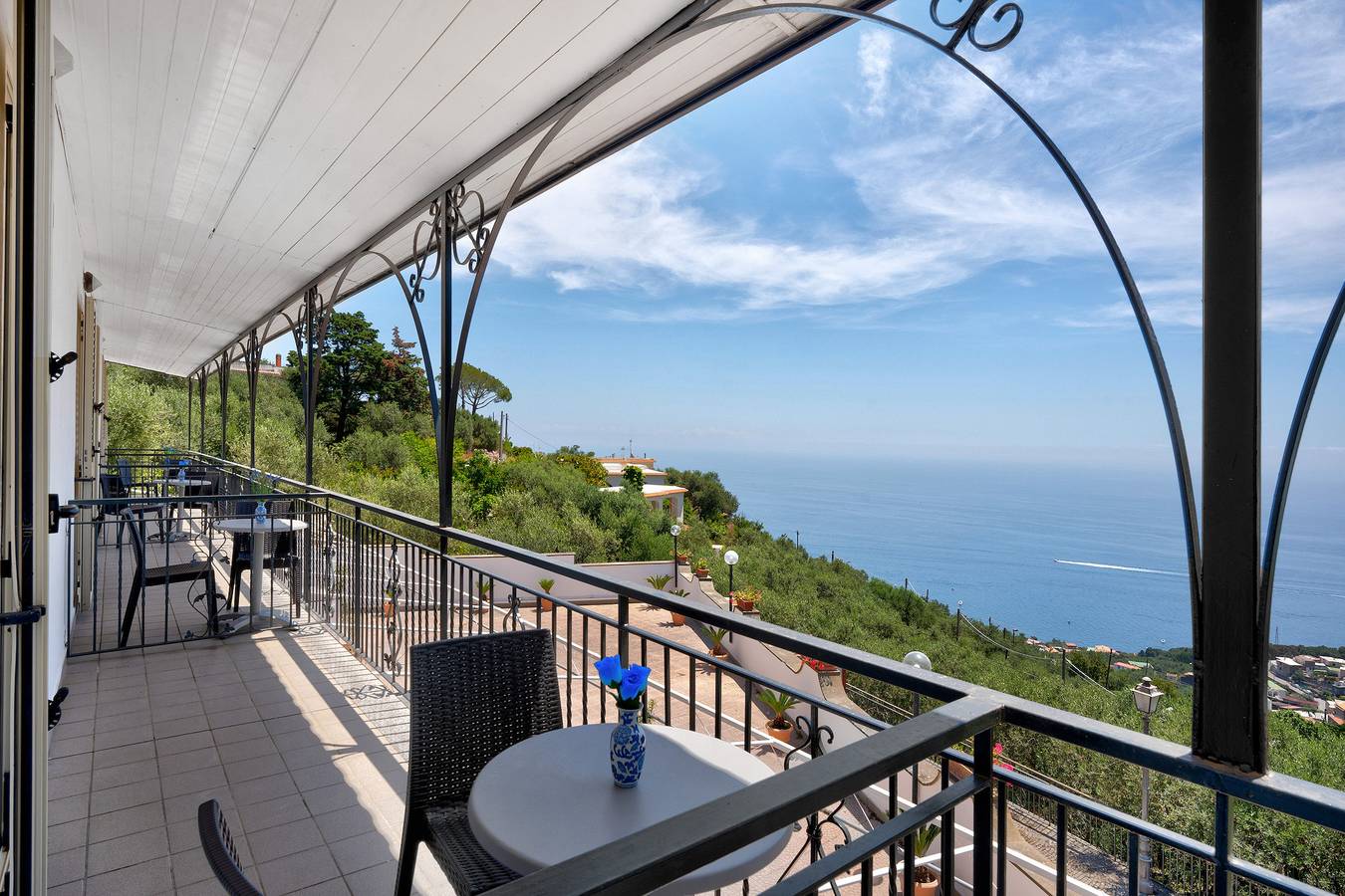Appartement entier, Appartement 'Appartamento Positano' avec vue sur mer, Wi-Fi et climatisation in Province de Naples