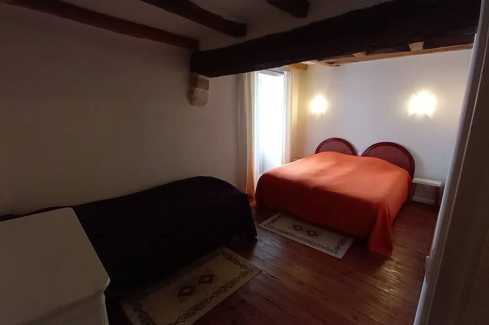 Maison Anjou 13 Personnes in Montreuil-Bellay, Loire Valley