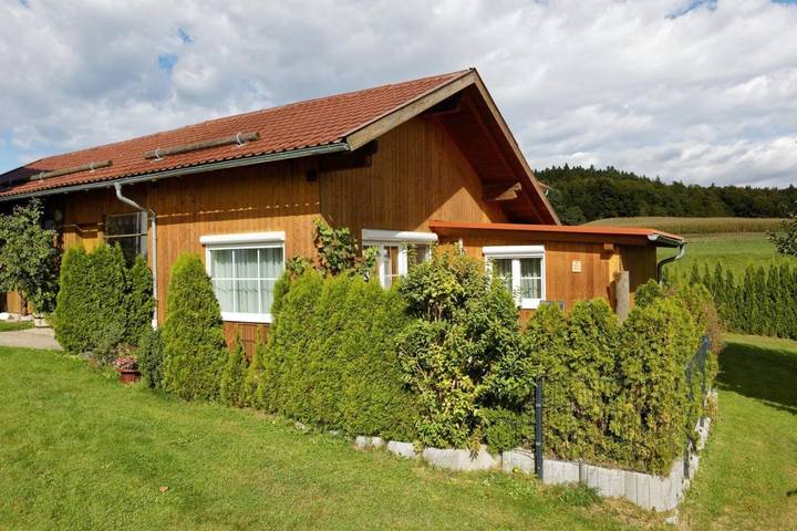 Ferienwohnung für 2 Personen, mit Garten und Ausblick - 1