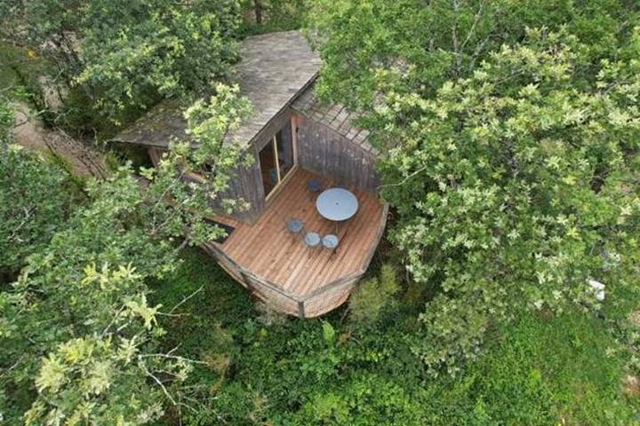 Gîte für 4 Personen, mit Sauna und Whirlpool sowie Terrasse, mit Haustier in Ain