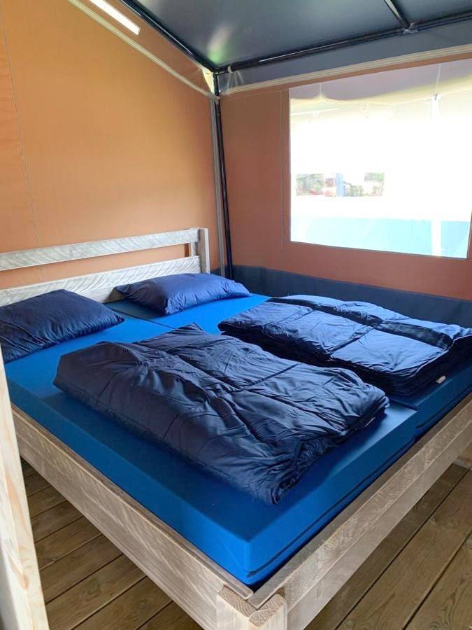 Easyatent Fkk Safari tent Ulika Naturist - clothes free in Červar-Porat, Cervar