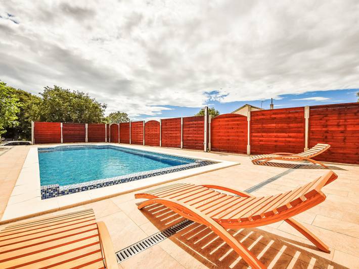 Ferienhaus für 10 Personen, mit Terrasse