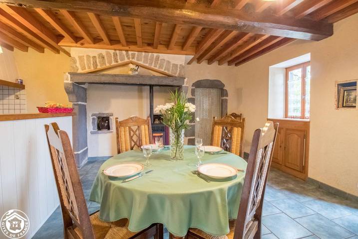 Gîte pour 4 personnes, avec jardin à Saint-Ours - 4