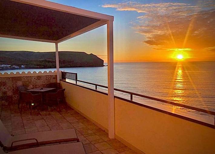 Gîte pour 2 personnes, avec balcon et vue à La Lajita