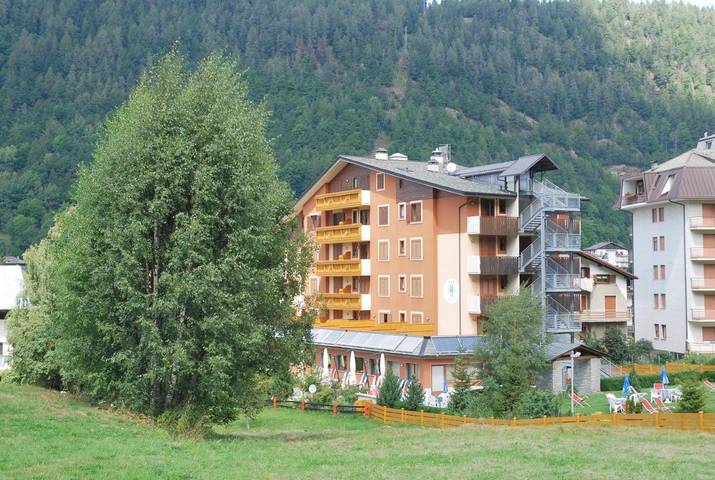 Appartamento per 2 persone, con Terrazza e Giardino ad Aprica