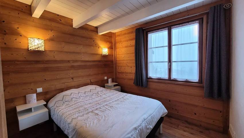 Gîte pour 5 personnes, avec balcon dans Office De Tourisme De Val Cenis Lanslevillard - 4