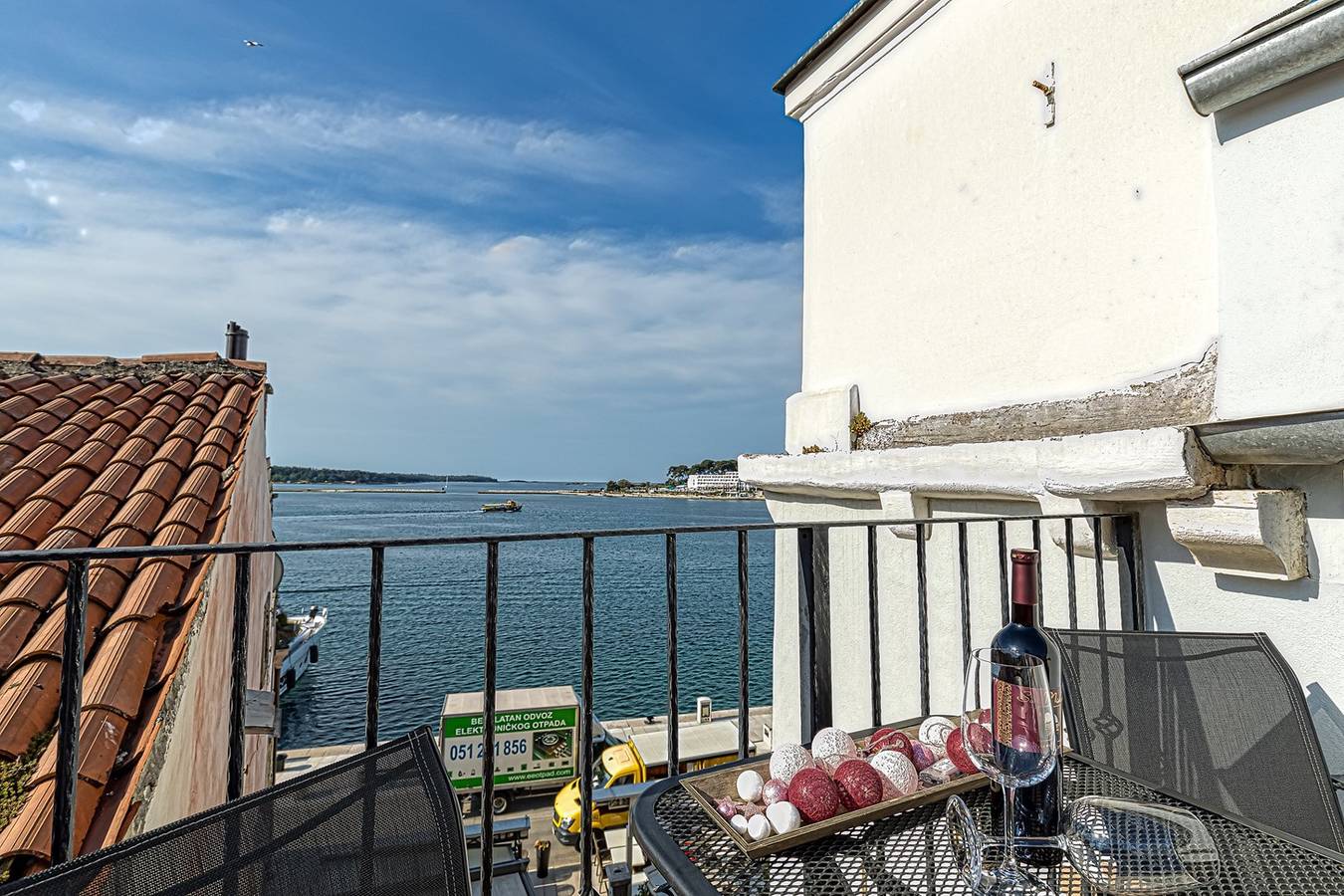 Ganze Wohnung, Ferienwohnung Nikola mit Meerblick  in Poreč, Grad Poreč