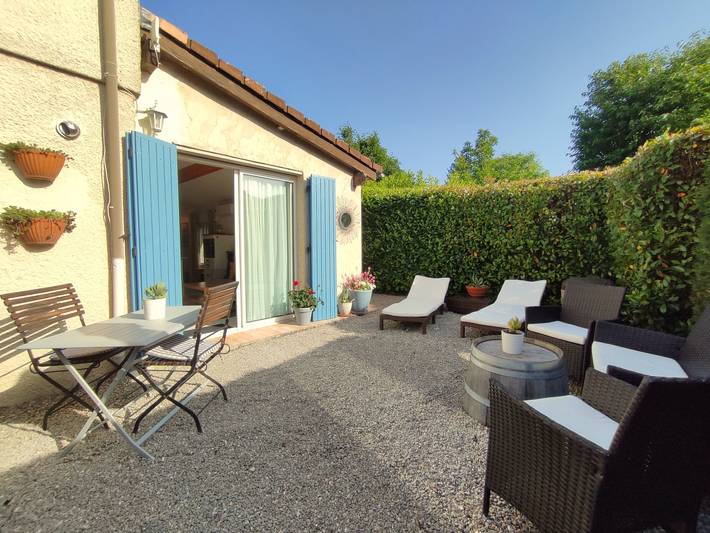 Gîte pour 4 personnes, avec piscine