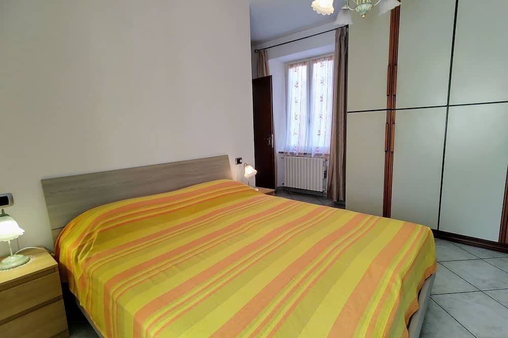 Apartamento entero, Casa Riboni in Luino, Comune di Luino