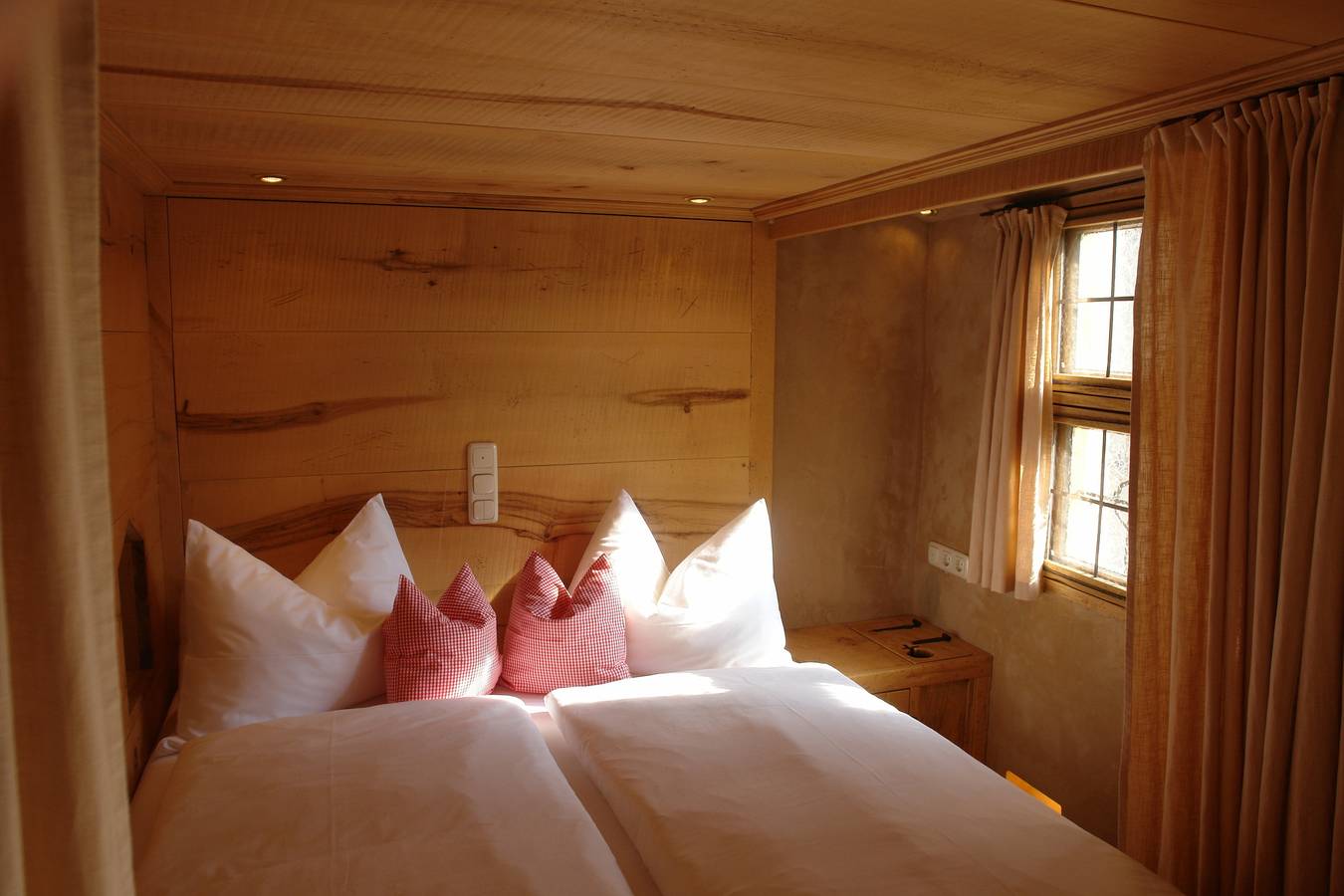 Ganze Ferienwohnung, Herzogpalais im Turm zu Schloss Schedling in Trostberg, Landkreis Traunstein