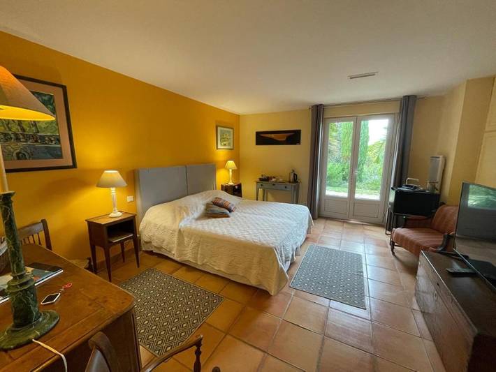 Chambre d’hôte pour 2 personnes, avec Terrasse et Jardin ainsi que Piscine et Vue en Corse-du-Sud - 3
