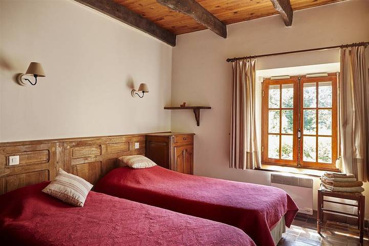 Location de vacances pour 4 personnes, avec terrasse à Plouégat-Moysan - 4