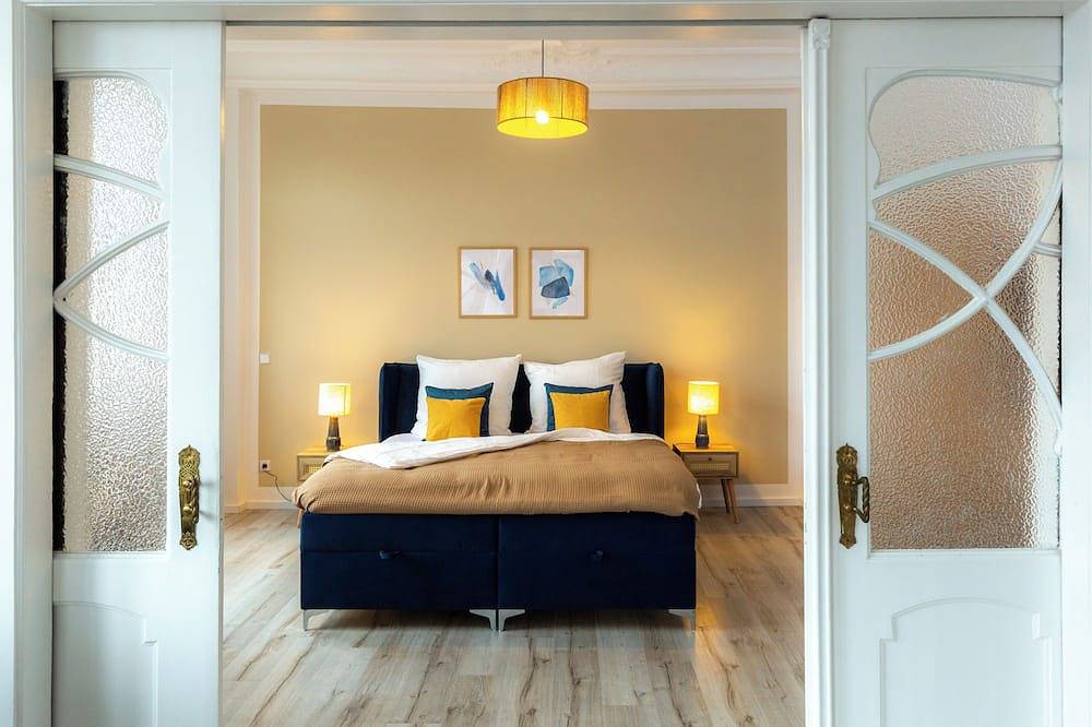 Ganze Wohnung, Soulscape Apartments - Edler sanierter Altbau-Wohnraum, zentrumsnah-gratis Wi-Fi in Zwickau, Chemnitz und Umgebung