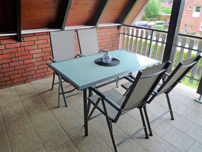 Ferienwohnung für 4 Personen, mit Balkon und Garten in Marienhafe - 2