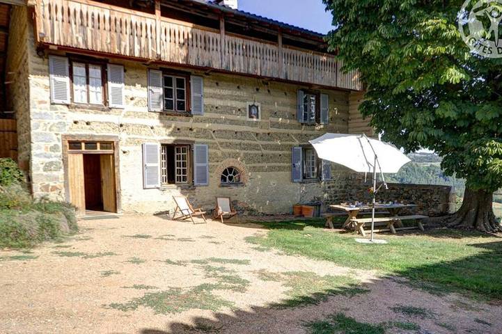 Gîte pour 10 personnes, avec Balcon et Jardin