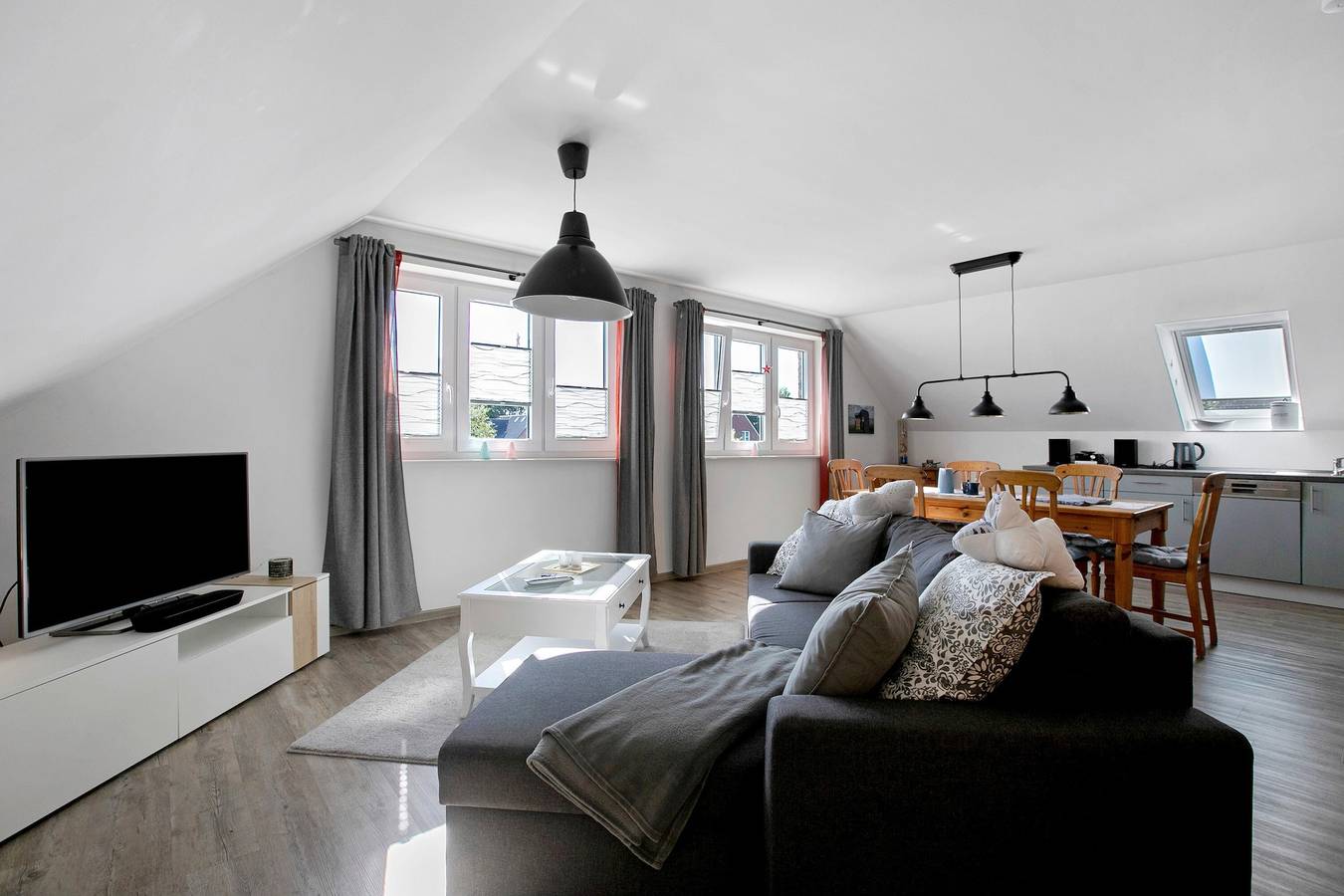 Ganze Wohnung, Ferienwohnung Windrose" mit privater Terrasse und Wlan in Tammensiel, Pellworm