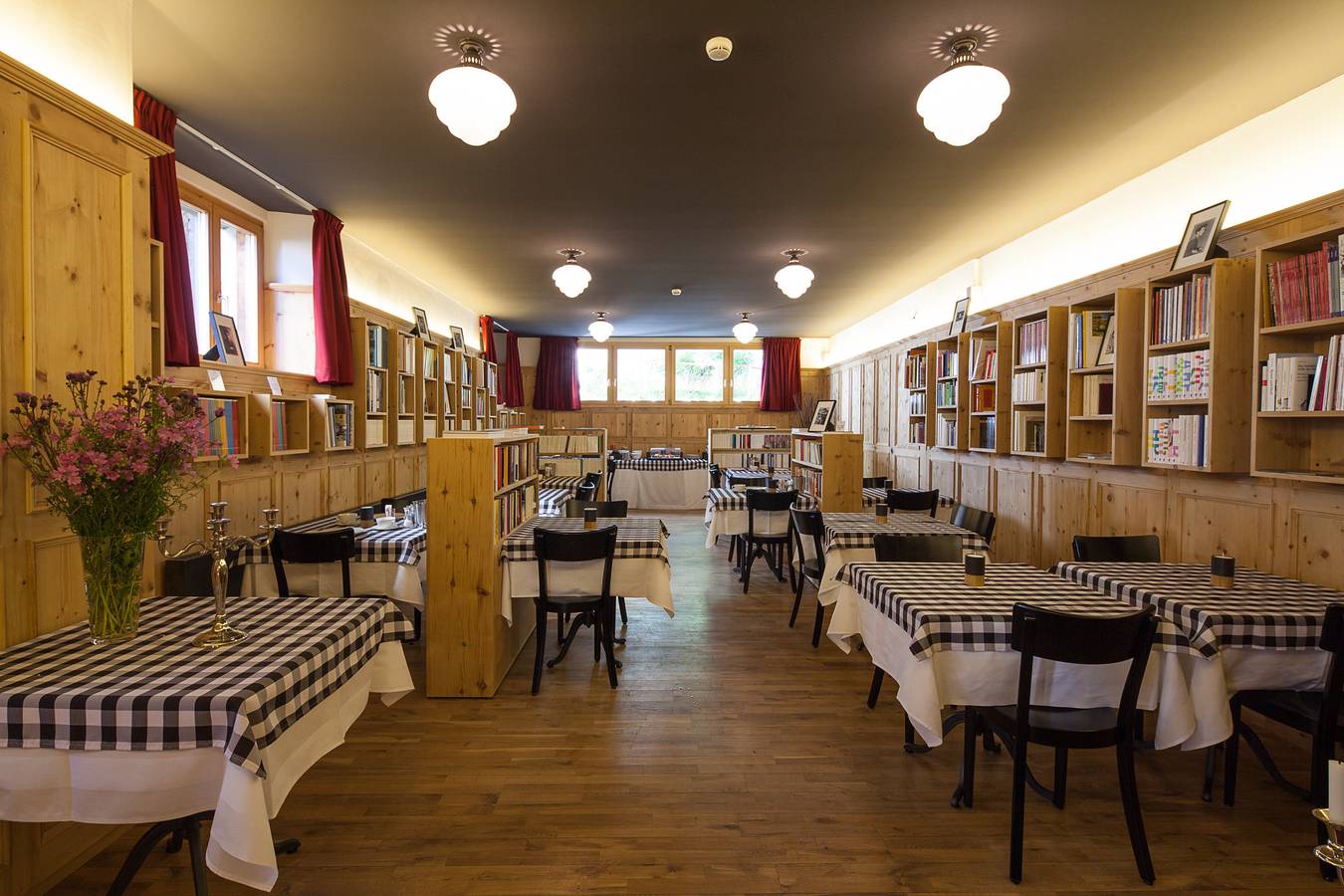 Pensiun Aldier - Ferienwohnung Aldier in Sent, Unterengadin