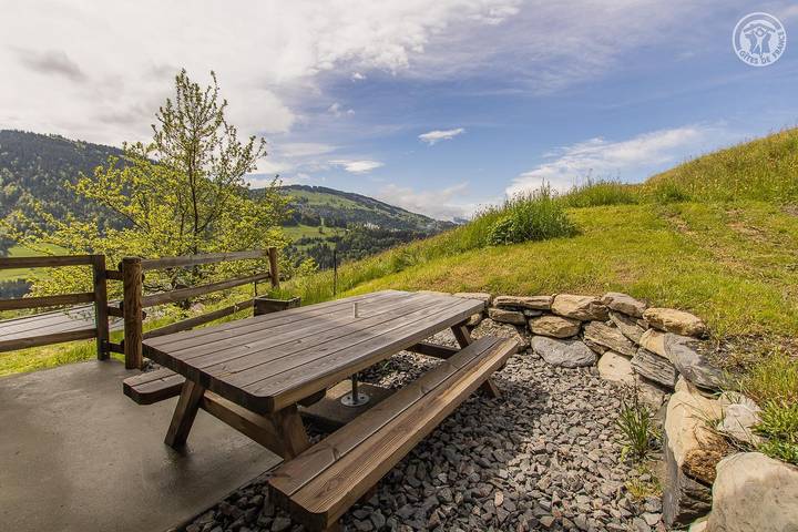 Gîte pour 6 personnes, avec Terrasse
