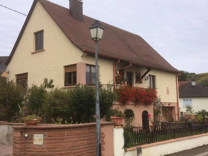 Ferienhaus für 6 Personen, mit Balkon und Terrasse sowie Garten und Ausblick in Riquewihr - 2