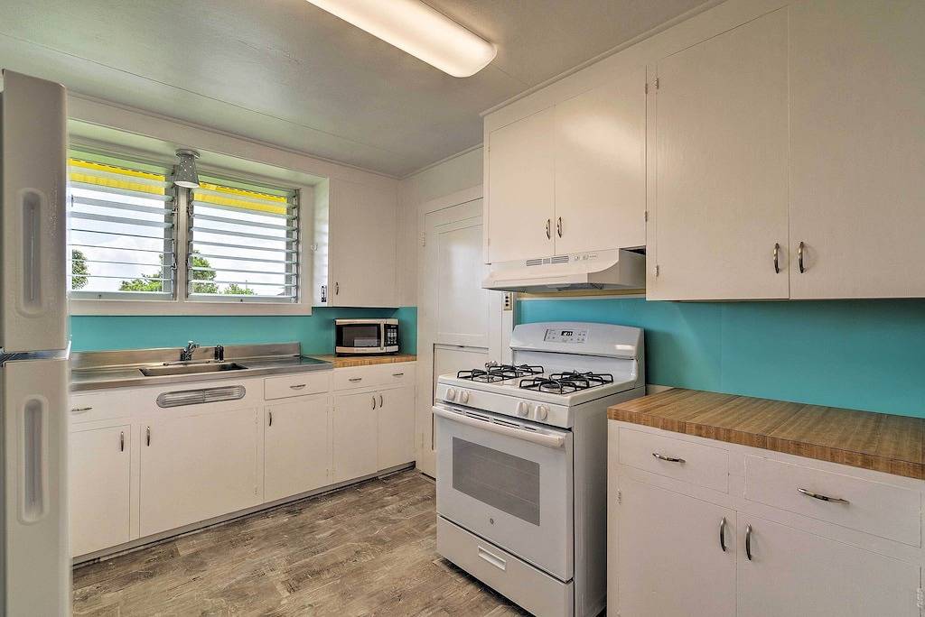 Neu! Charming Historic Hilo Home - Minuten zum Strand! in Hilo, South Hilo