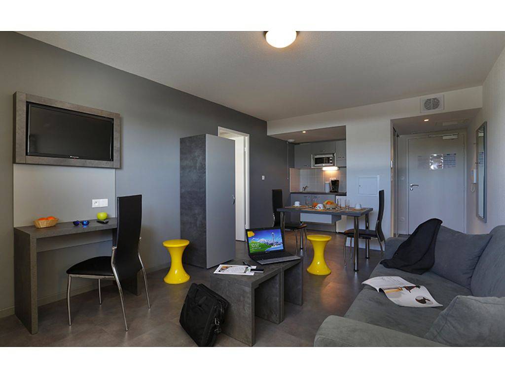 Appartement entier, Montpellier Le Terral 2P4 in Saint-Jean-de-Védas, Côte d'Améthyste
