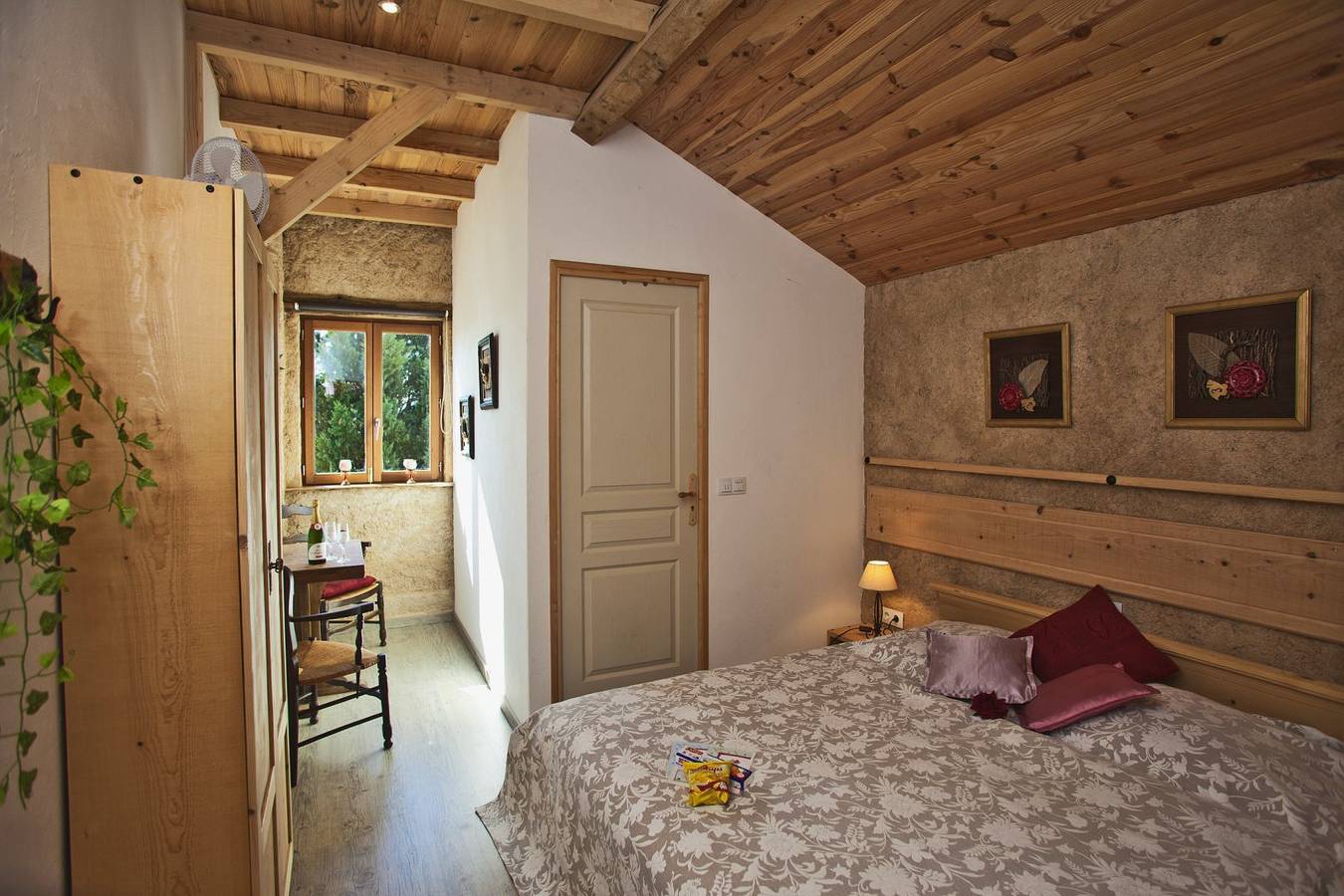 Maison Vue Pyrénées - Silence in Sarraguzan, Gers