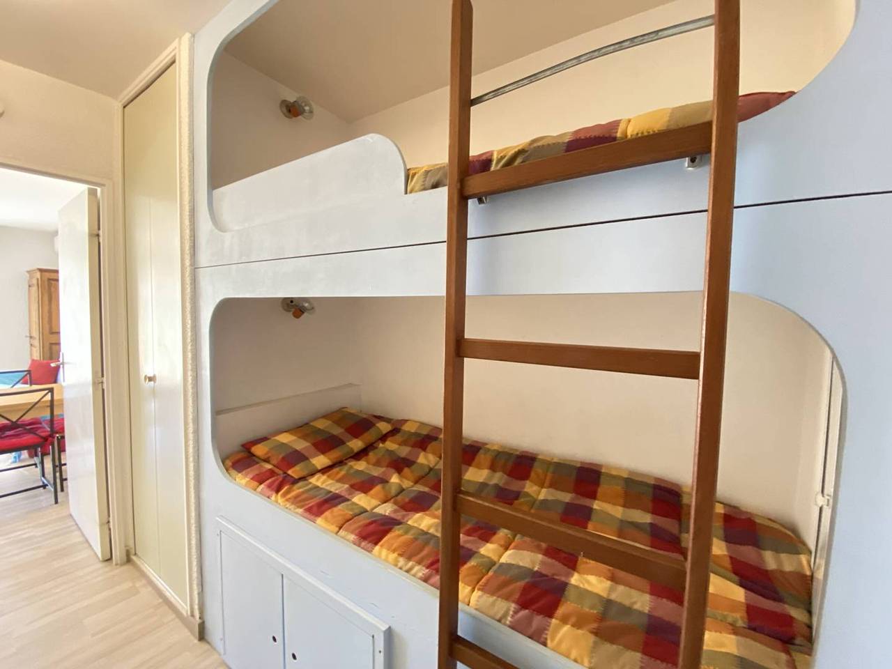 Monolocale intero, Beachfront Studio with A/C, Garden & Parking in Cavalaire-sur-Mer in Cavalaire-sur-Mer, Parco nazionale di Port-Cros