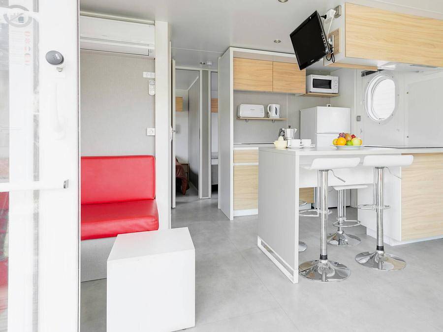 Camping Alannia Els Prats - Mobilhome 4 personas - Confort | 2 Dormitorios | 4 Pers | Terraza individual | Aire acondicionado | Tv in Montroig, Costa Dorada