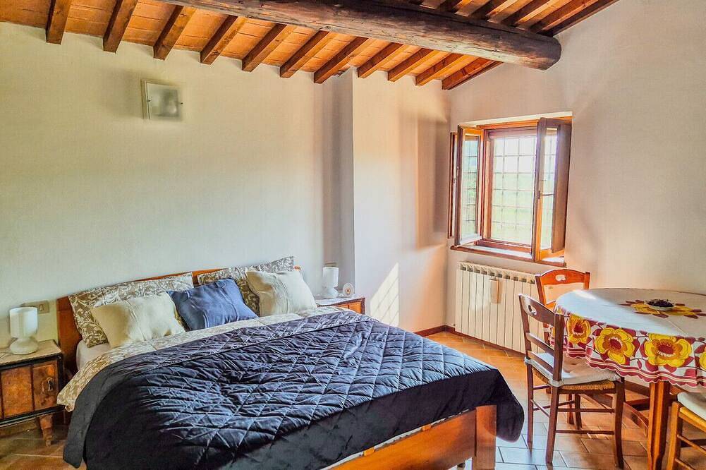 Entire apartment, Monte Oliveto House - Apartment 2 in Bettona, Perugia Province