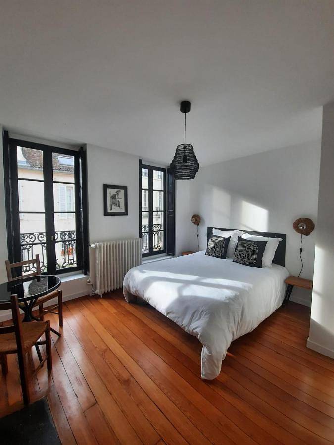 Chambre d’hôte pour 2 personnes, avec Vue à Dijon