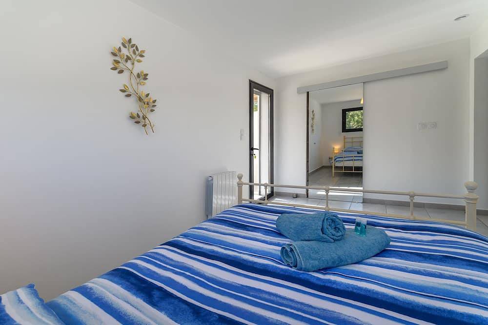 Villa Holidays ⭐⭐⭐⭐- Heated & private pool - air conditioning - wifi - parking - Netflix in Grabels, Montpellier region