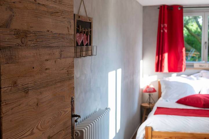 Location de vacances pour 2 personnes, avec jardin dans Saut Du Bouchot - 4