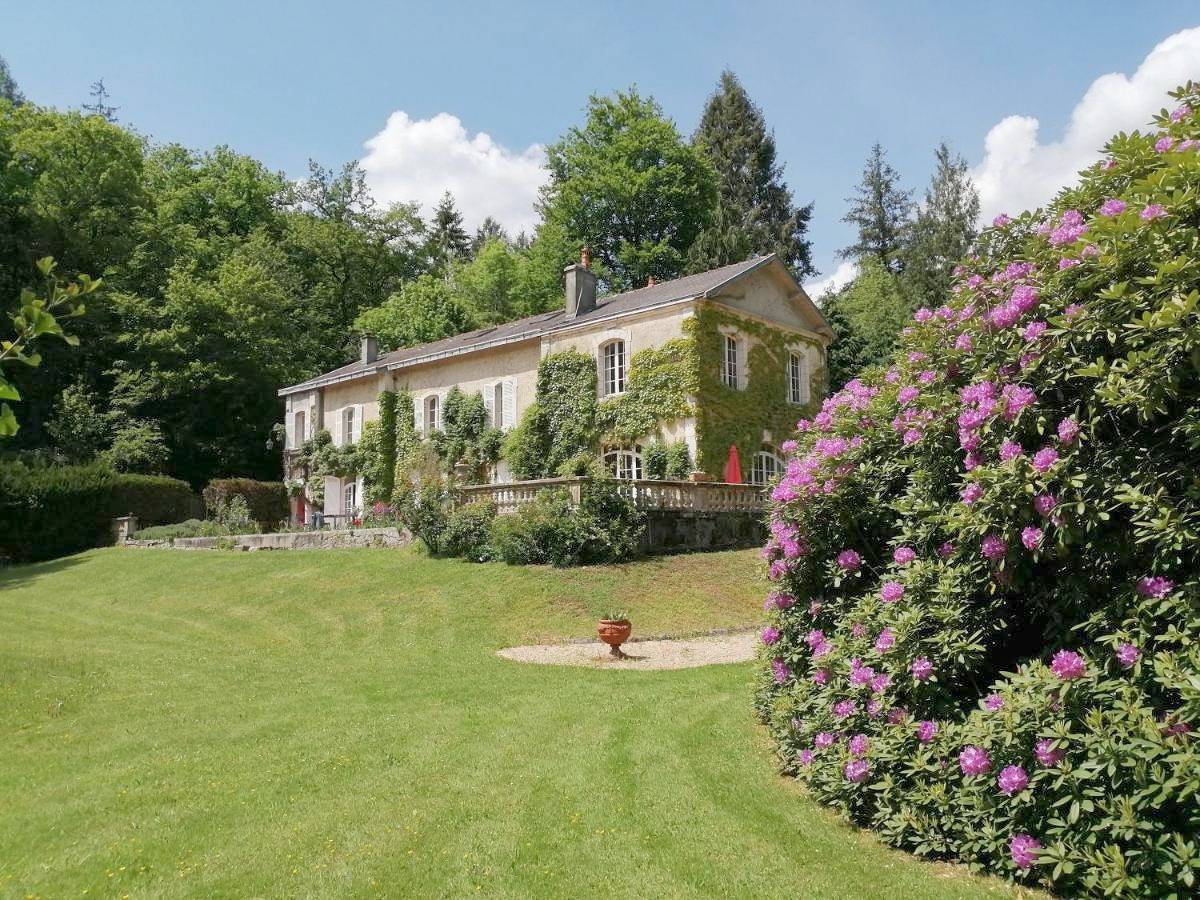 Double Room in Nantheuil, Périgord Vert