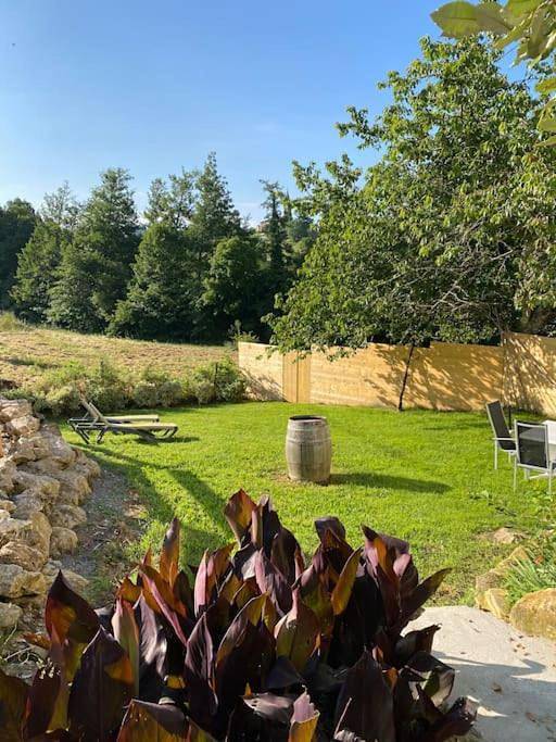 Location de vacances pour 5 personnes, avec vue et jardin, animaux acceptés à Saint-Quentin-de-Caplong - 4