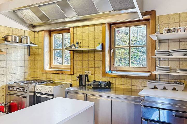 Ferienhaus für 9 Personen, mit Garten, mit Haustier