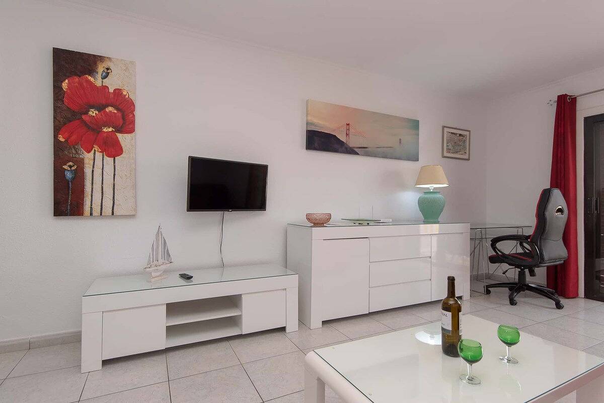 Entire apartment, San Marino 1 in Los Cristianos, Arona