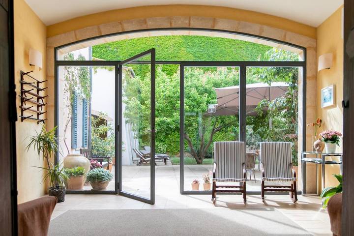 Hotel für 2 Personen, mit Terrasse und Garten sowie Pool und Ausblick in Artà