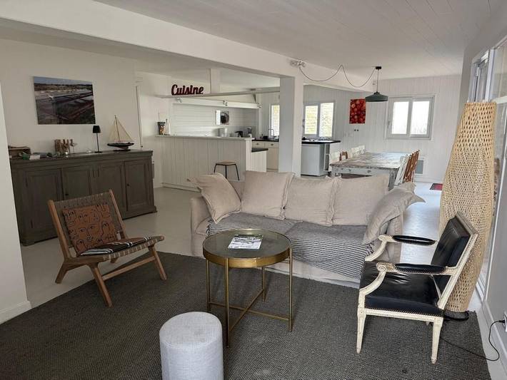 Location de vacances pour 8 personnes, avec jardin dans Plage des Gollandieres (Le Bois-Plage-en-Re) - 4