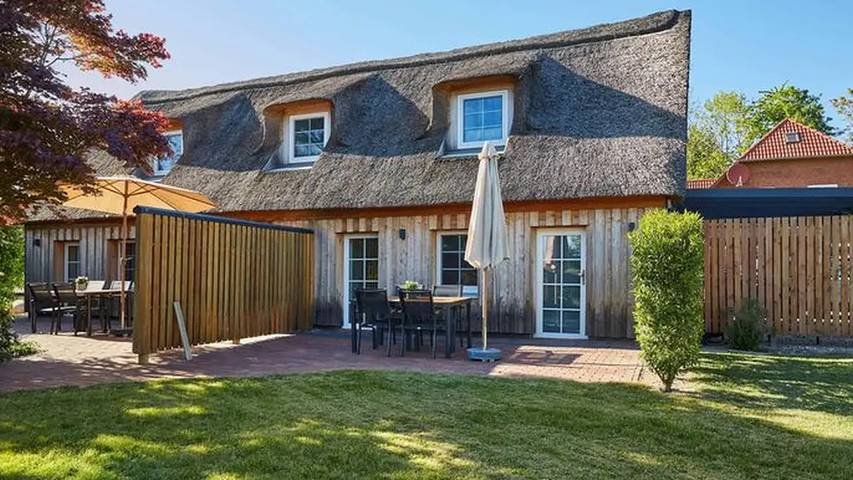 Ferienwohnung für 2 Personen, mit Garten und Sauna in Grödersby