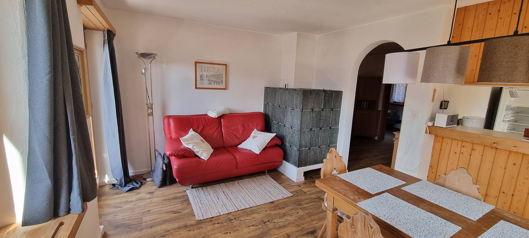 Apartamento entero, Chasa Rosa 1: 3.5-Zimmerwohung im idyllischen und sonnenverwöhnten Bergdorf Vnà in Vnà, Valsot