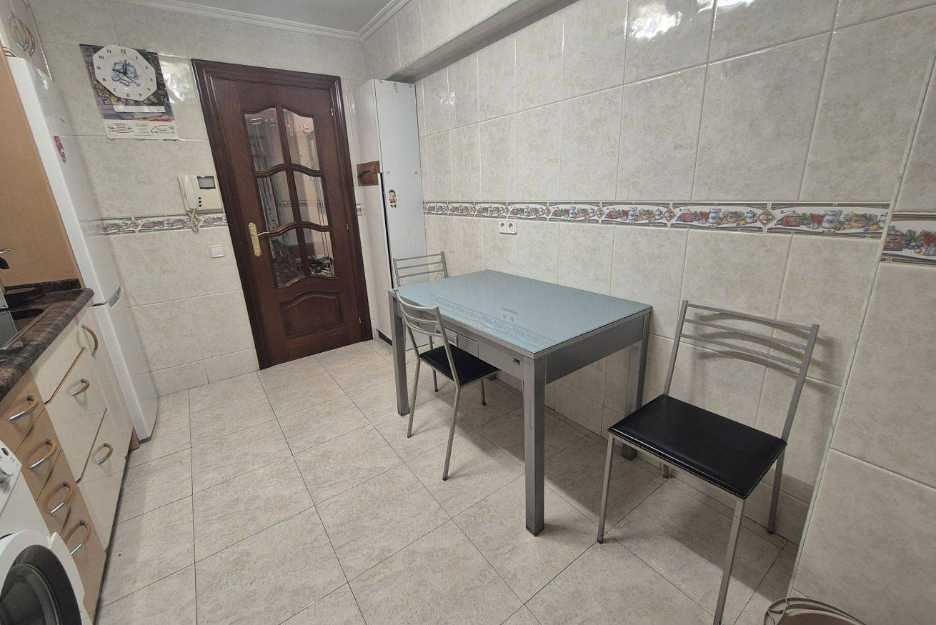 Ganze Wohnung, Acogedor Apartamento Retiro in Distrito Centro (Gijón), Gijón