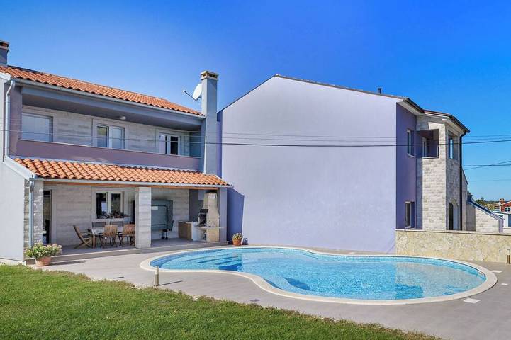 Ferienhaus für 6 Personen, mit Pool, mit Haustier