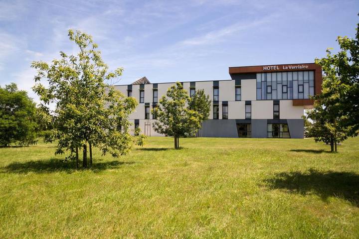 Hôtel pour 4 personnes, avec jardin et terrasse à La Verrie - 2