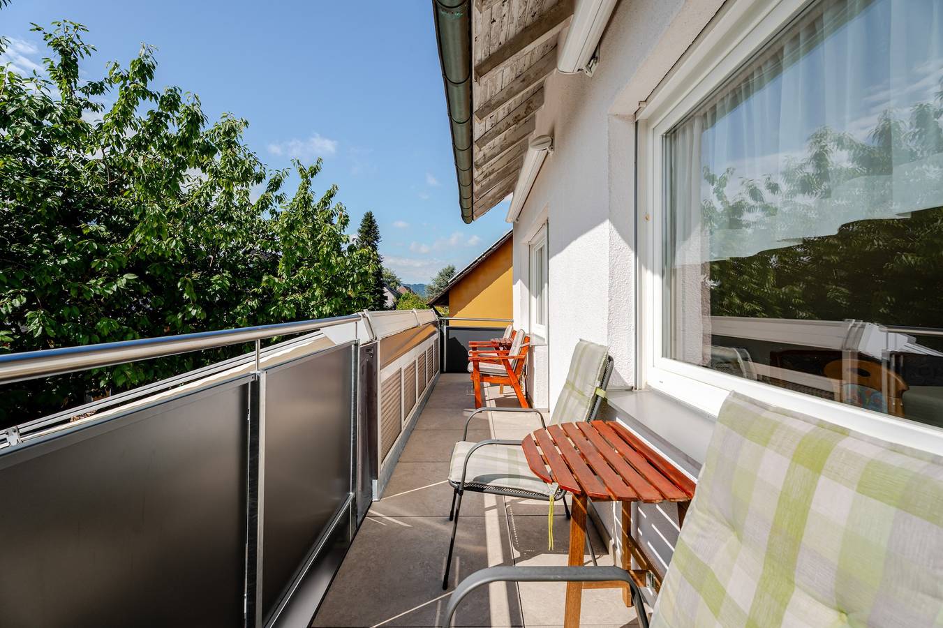 Ganze Wohnung, Ferienwohnung 'Sonnenschein' mit Bergblick, Balkon und Wlan in Zell am Harmersbach, Kinzigtal